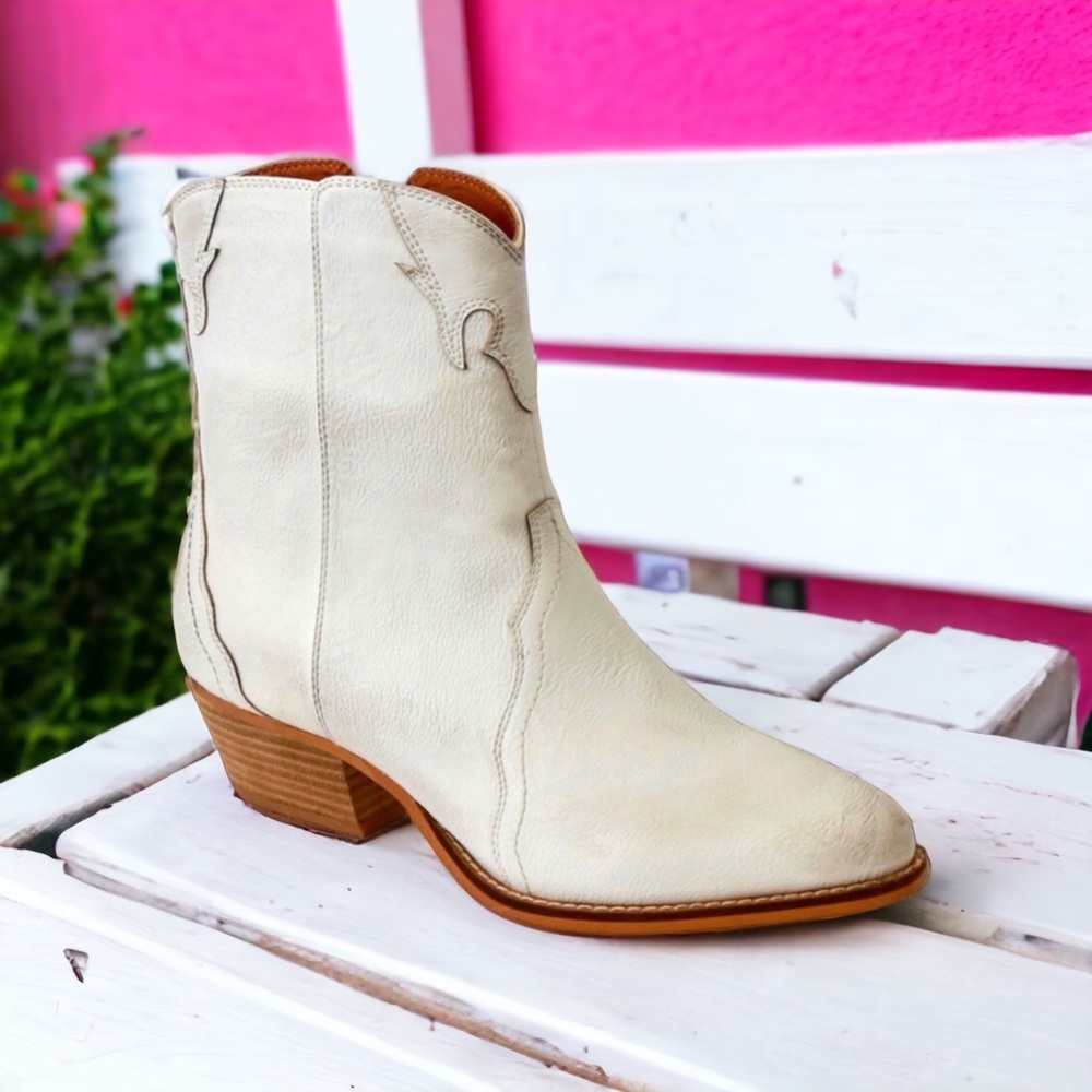 Beast Fashion Dallas White Festival Distressed Vegan Leather Low Cowboy Boots 6 - Picture 3 of 5